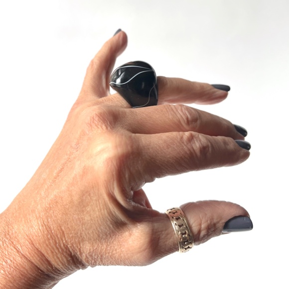 Vintage Size 6.25 Lucite Ring Chunky Bubble Dome Black Swirl Unisex Geometric - Picture 7 of 13